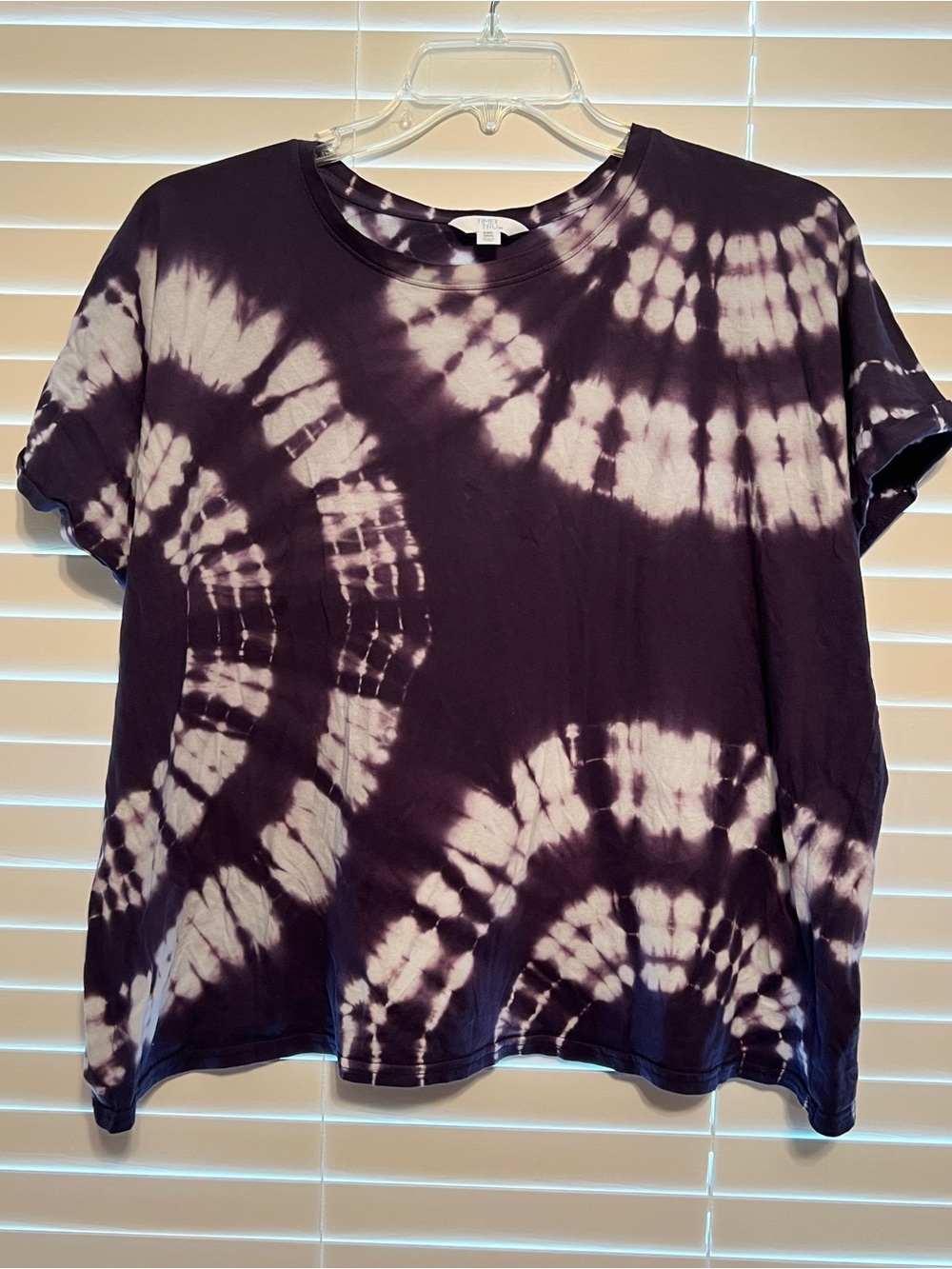Time and Tru Purple and White Tie-Dye Short Sleeve Tee